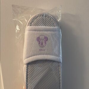 Tokyo Disney Fantasy Springs Hotel Mickey Mouse slippers